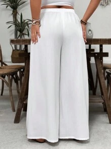 SHEIN VCAY Plus Size White Textured Fabric Loose Casual Wide Leg Pants With Pockets, Suitable For Beach Vacation - White - View 3