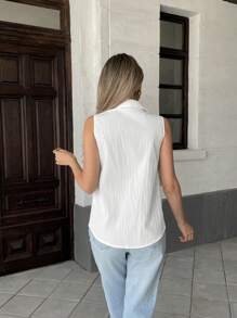 Chiquease Women's Casual Solid Color 3D Flower Decor Sleeveless Shirt - White - View 2