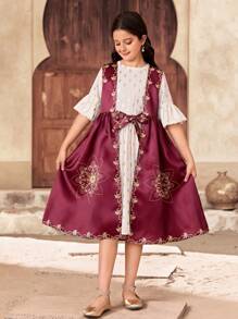 SHEIN Conjunto de atuendo informal para vacaciones de niña preadolescente con vestido cruzado de manga abullonada y abrigo estampado con motivos florales retro elegantes - Burdeos - Ver 7