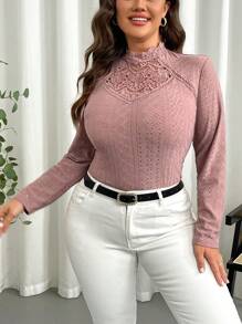 SHEIN Privé تي شيرت كاجوال مريح مقاس كبير من الدانتيل مرقع بنمط جاكارد مفرغ