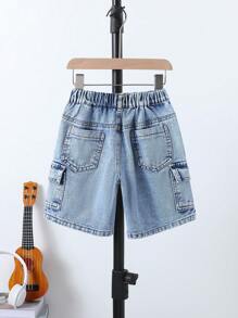 年轻男孩工装设计洗水休闲牛仔短裤