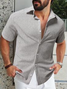 Manfinity Homme Men's Jacquard Casual Short Sleeve Shirt, Black And White Checkered Minimalist Fashion Everyday Wear, Summer Vacation - Black - View 1