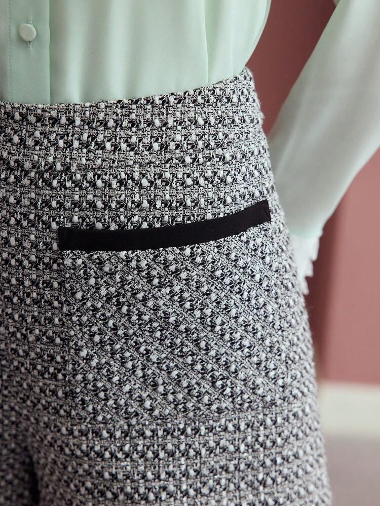 TWEED DUAL POCKET SHORTS