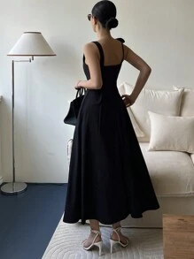 DAZY 女士不对称吊带中长连衣裙搭配喇叭形太阳裙 - 黑色 - 查看 4