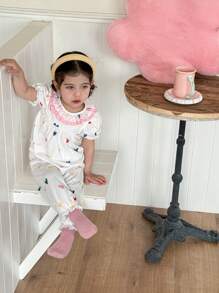 SHEIN 女婴 2 件彩色心形印花荷叶边圆领 T 恤和裤子休闲睡衣套装 - 白色 - 查看 5