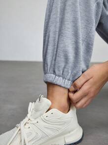 SHEIN Sports Women's Solid Color Elastic Waist Pocket Casual Sportswear Pants - Grey - View 4