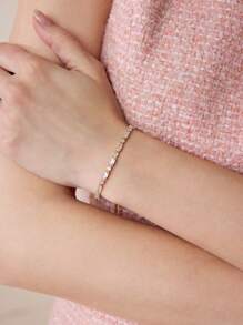 MOTF PREMIUM 18K 镀金方晶锆石可调节手链