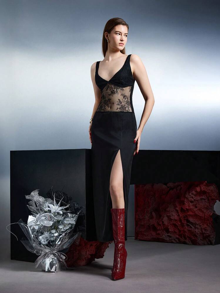 AiiRZ Plunge Neck Contrast Lace Detail Waist Side Slit Midaxi Dress - Black - View 3