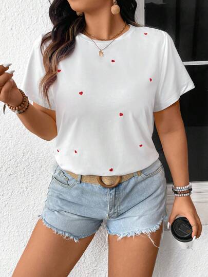 SHEIN Frenchy Plus Size Back To School ,Heart Embroidery Round Neck Short Sleeve T-Shirt, Summer