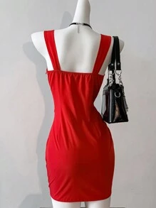 Damska sukienka mini z falbankami, elegancka letnia romantyczna czerwona sukienka walentynkowa, kokardkowa ozdobna damska sukienka letnia, sukienka na zakończenie szkoły, strój na karnawałową imprezę, odzież noworoczna