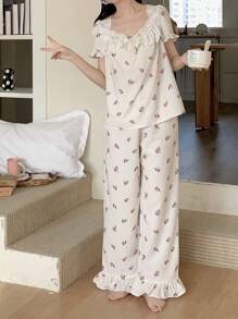 SHEIN 少女可爱简约碎花图案荷叶边短袖上衣和裤子睡衣套装，2 件套青少年睡衣套装