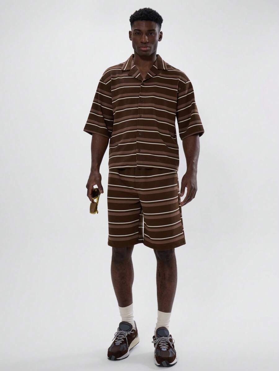 Musero 撞色条纹短袖翻领纽扣两件套运动服套装（仅上衣）春夏必备 - 彩色 - 查看 1