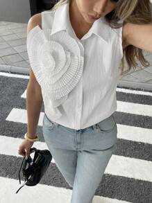 Chiquease Women's Casual Solid Color 3D Flower Decor Sleeveless Shirt - White - View 1