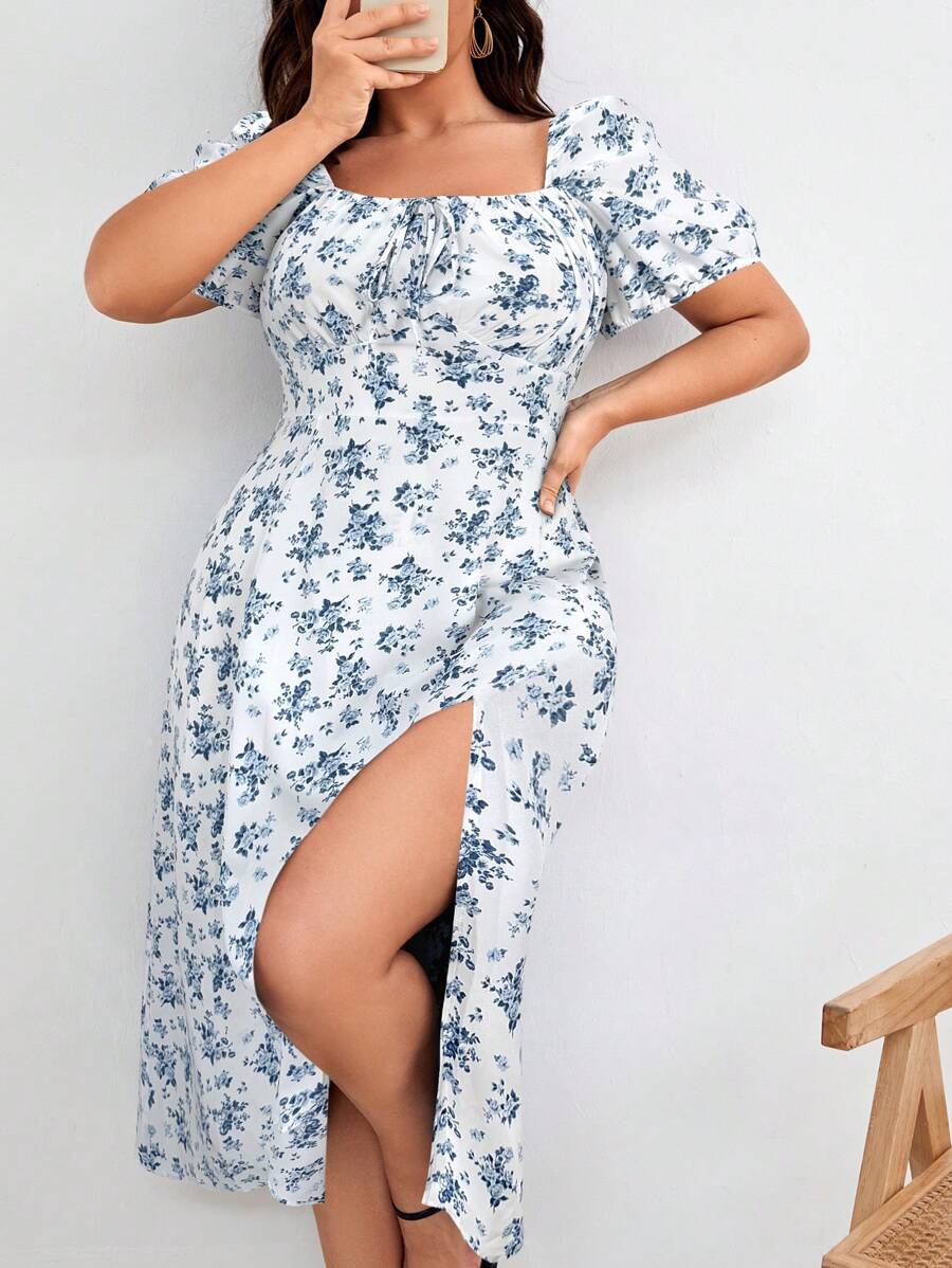 SHEIN VCAY Plus Size Boho Ditsy Floral Bubble Short Sleeve High Slit Bohemian Dress, For Summer - Baby Blue - View 1