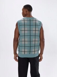 Musero Knit Checkered Sleeveless Vest - Multicolor - View 3