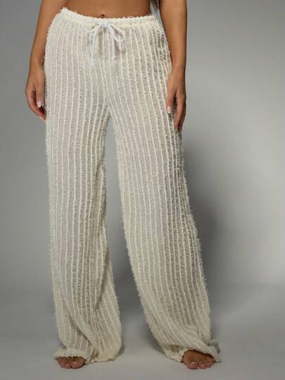 MISSGUIDED Luxury Textured Wide Leg Lounge Pants Cozy Eyelash Fabric Drawstring Waist Palazzo Style Casual Resort Wear Winter White Fuzzy Pants Evening Elegant