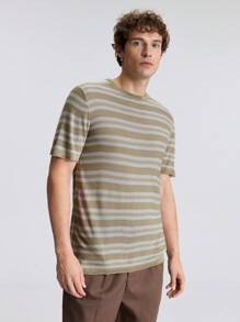 Ontre Men's Striped Short-Sleeved Knitted Top Simple Fashion Casual Vacation Beach Outing Clothes, New Styles For Spring And Summer 2025, Travel, Holiday And Commuting