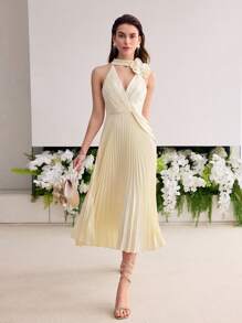 MOTF Soiréza STEREO FLORAL PLEATED COCKTAIL DRESS - Beige - View 1