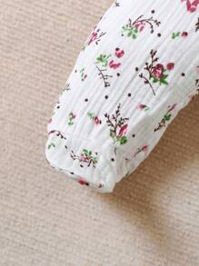 Newborn Baby Girls Cute Ditsy Floral Long Sleeve Romper With Ruffles & Hat, Bib, Swaddle Blanket 5 Pieces Set, Comfortable Infant Clothing Set - Multicolor - View 7