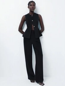 Aveloria Modichic 女式不对称金属扣设计腰部收腰无袖圆领衬衫，配人造皮革金属扣 - 黑色 - 查看 3