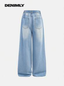 Jeans vintage décontractés, amples et usés, style urbain neutre pour ados, unisexe. Avec poches avant et plates à l'arrière.
