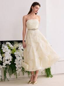 MOTF Soiréza 网布刺绣 A 字形中长连衣裙 - 杏色 - 查看 6