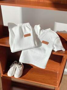 SHEIN Leap Crew 2 sztuki/zestaw dla chłopców, koszula z krótkim rękawem i nadrukiem w serek, swobodny strój, odpowiedni do codziennego noszenia - Biały - Zobacz 3