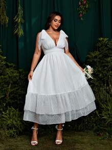 SHEIN Belle Plus Size New Elegant French Style Bridal Dress, V-Neck Sleeveless Polka Dot Mesh Wedding Gown With Draped Shoulder & Layered Hem - White - View 6