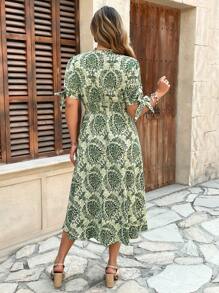Breezaya Plus Size Women's Boho V-Neck Short Sleeve Floral Totem Print Button Down Dress, Suitable For Beach, Dating, Commuting, Office, For Summer - Green - View 2