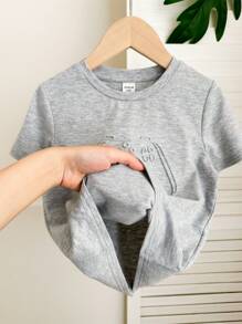 SHEIN Young Boy Graphic Crew Neck Short Sleeve Casual T-Shirt