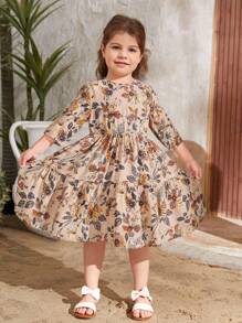 SHEIN Young Girl Vintage Ditsy Floral Print Loose Casual Round Neck 3/4 Sleeve A-Line Midi Dress, Matching Family Vacation, National Style Vintage Rose Ditsy Floral, Spring/Summer, National Style, Casual, Vintage, Mom And Daughter & Sisters Matching.For Vacation.
