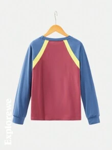 SHEIN Áo thun tay dài in chữ khối màu cổ tròn tay raglan cho bé gái tuổi mới lớn - Màu hồng gỉ - Xem 2