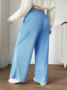 SHEIN EZwear Quần Cargo cạp cao mùa hè cỡ lớn cho nữ có túi và thiết kế miếng vá, vải nhung kẻ, phù hợp mặc ở trường học, mặc hàng ngày và làm việc trong nhà, mùa thu/đông - Màu xanh lam - Xem 2