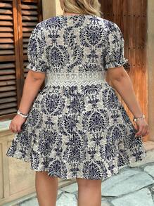 SHEIN VCAY Damen Große Größen Boho Kleid mit Allover Muster und Kontrastspitze Puffärmeln, für den Sommer