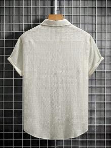 Manfinity Homme 男士单排扣提花休闲短袖衬衫 男士沙滩衬衫 男士沙滩衬衫 男士夏季衬衫 男士夏季衬衫 - 米色 - 查看 2