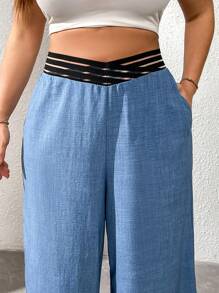 SHEIN Essnce Tenue de vacances d'été pour femme grande taille. Tenues d'été pour femmes. Tenues de plage pour femme. Tenues décontractées chics pour le Mardi Gras. Tenues de printemps pour femmes. Tenues d'enseignante pour femmes. Vêtements de femme pour vacances tropicales. Mode décontractée. Pantalon large bleu avec poches pour les trajets quotidiens - Jean brut - Voir 6