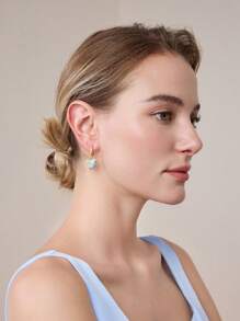 MOTF PREMIUM 金色蓝色渐变花朵与心形吊坠耳环