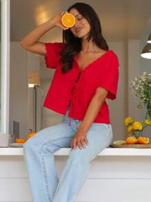 SHEIN Essnce 情人节红色短袖衬衫女春夏宽松休闲前后系带蕾丝衬衫上衣 - 紅色 - 查看 1