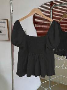 SHEIN Unity 女式红色短袖纽扣前领收腰衬衫，采用超细纤维面料制成