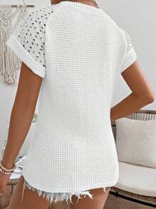 SHEIN LUNE Women's Solid Round Neck Raglan Sleeve Short Sleeve Burnout Embroidered Casual T-Shirt - White - View 2