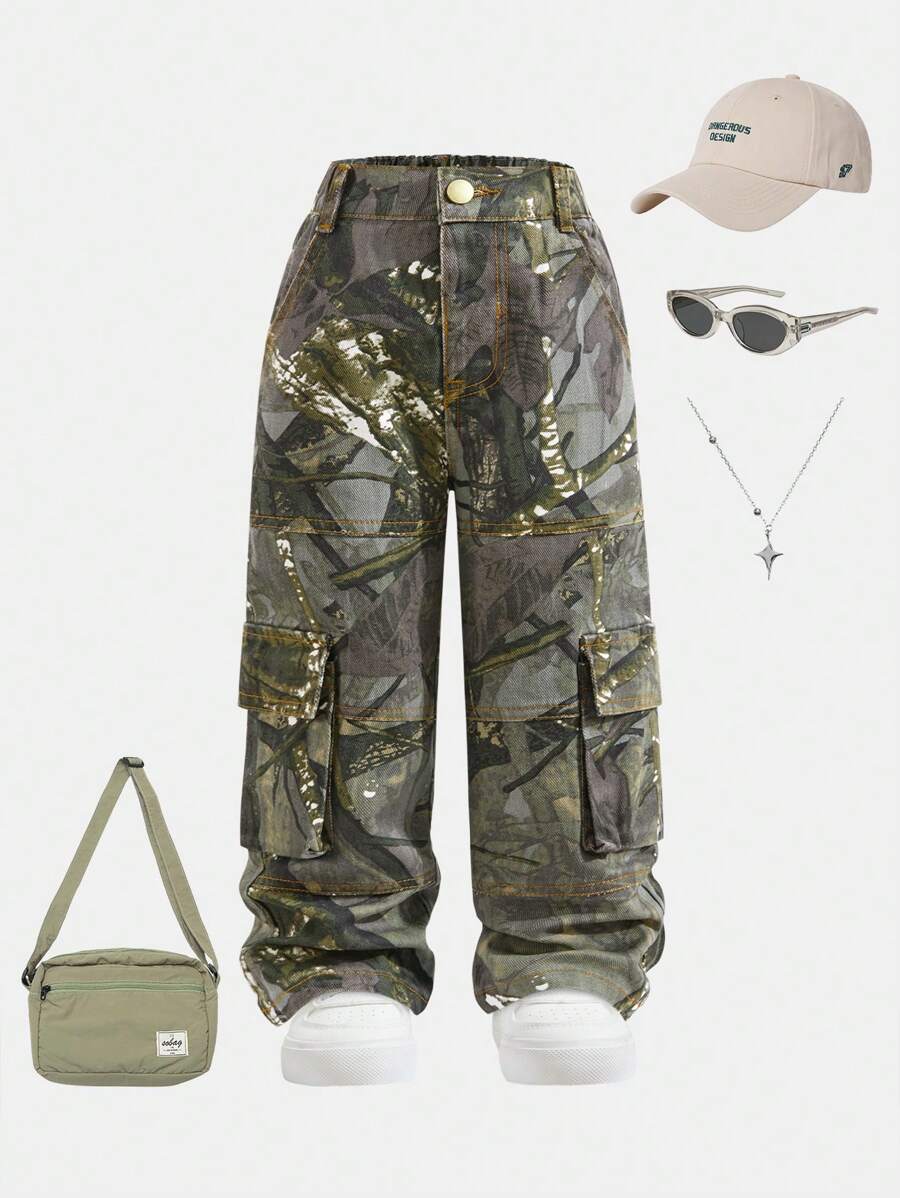 SHEIN Young Girls Casual Straight Loose Camouflage Contrast Stitch Cargo Jeans - Army Green - View 1