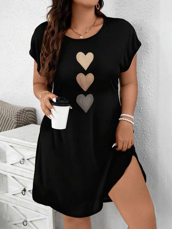 EMERY ROSE Versatile Casual Minimalist Three Heart Pattern Loose Plus Size Dress