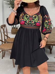SHEIN VCAY Plus Size Black Heart Neckline Floral & Animal Retro Print A-Line Mini Dress, Boho Casual Resort Vacation Dress, Valentine,Beach Dress Sundress,Holiday Outfits