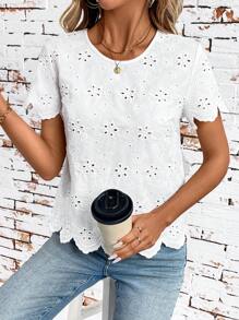 Ellevyn 女士圆领烂花刺绣短袖休闲衬衫 - 白色 - 查看 5