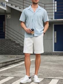 Manfinity CasualCool Camisa casual de manga corta de un solo bolsillo y solapa para hombre, de unicolor
