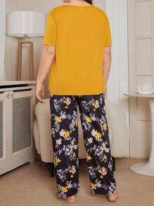 Plus Size Yellow Crew Neck Short Sleeve Pocket Top And Printed Pants Pajama Set, Outfits - Yellow - View 2