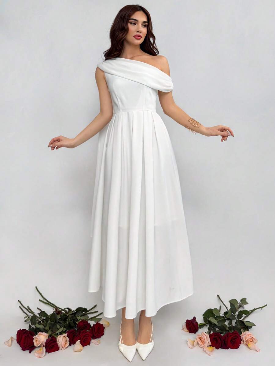 Aloruh 情人节白色不对称领口无袖收腰褶皱中长连衣裙（女款） - 白色 - 查看 1