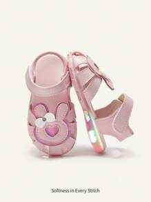 Cozy Pixies Sandalias rosas para niñas con decoración en forma de conejo y corazón, zapatos versátiles y lindos con luz