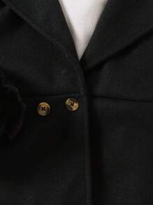 SHEIN معطف فتيات صغيرات من الصوف لفصلي الخريف والشتاء، مع أكمام بتصميم متباين مع حواف فاخرة، تصميم أنيق وراقي ومناسب للخروجات والحفلات والمناسبات - الأسود - مشاهدة 7