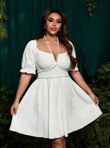 SHEIN Belle Robe de mariée/demoiselle d'honneur vintage élégante pour invités, col carré, manches courtes, décor de fausse perle blanche. Robe femme mignonne et digne d'une villégiature